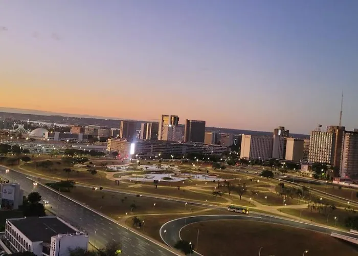 Charmoso Duplex Ao Lado Da Torre De Tv Brasilia